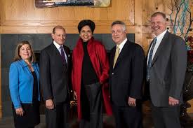 Indra-Nooyi-in-a-consumer-connect