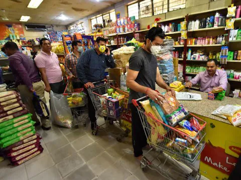 Fmcg-consumers-in-line-at-POS.