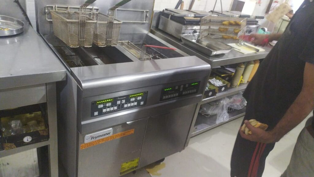 Kitchen-equipment-in-Fmcg-Food-service.