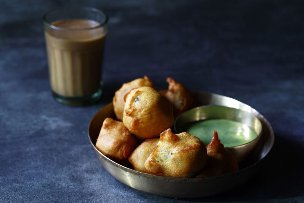 Indian-Snack-and-Tea.