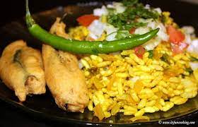 Girmit-Mirchi-Foodie-snacks-and-fmcg